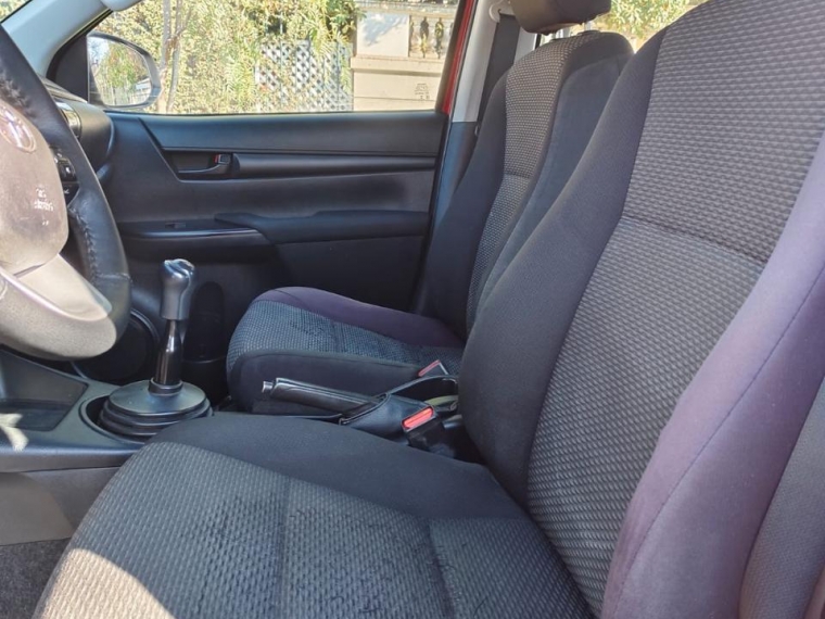 TOYOTA HILUX DX 4X2 2.4 - imagen 10