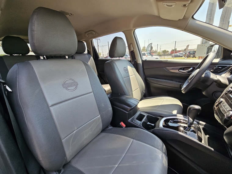 Nissan X-trail 2.5 Sense At 2022 Usado  Usado en Kovacs Usados