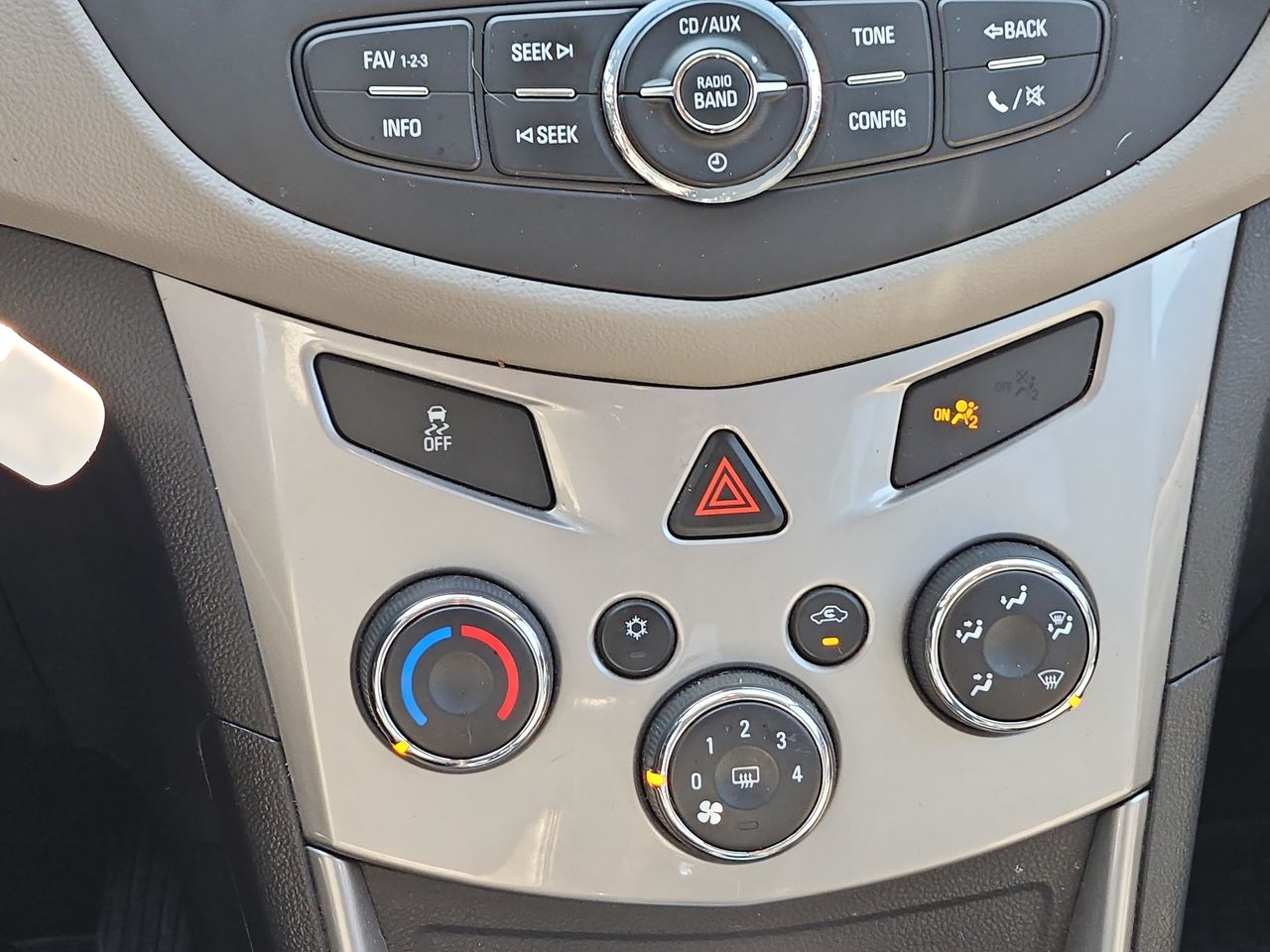 Chevrolet Tracker Tracker Lt Awd 1.8 Aut 2015 Usado en Usados de Primera - Sergio Escobar