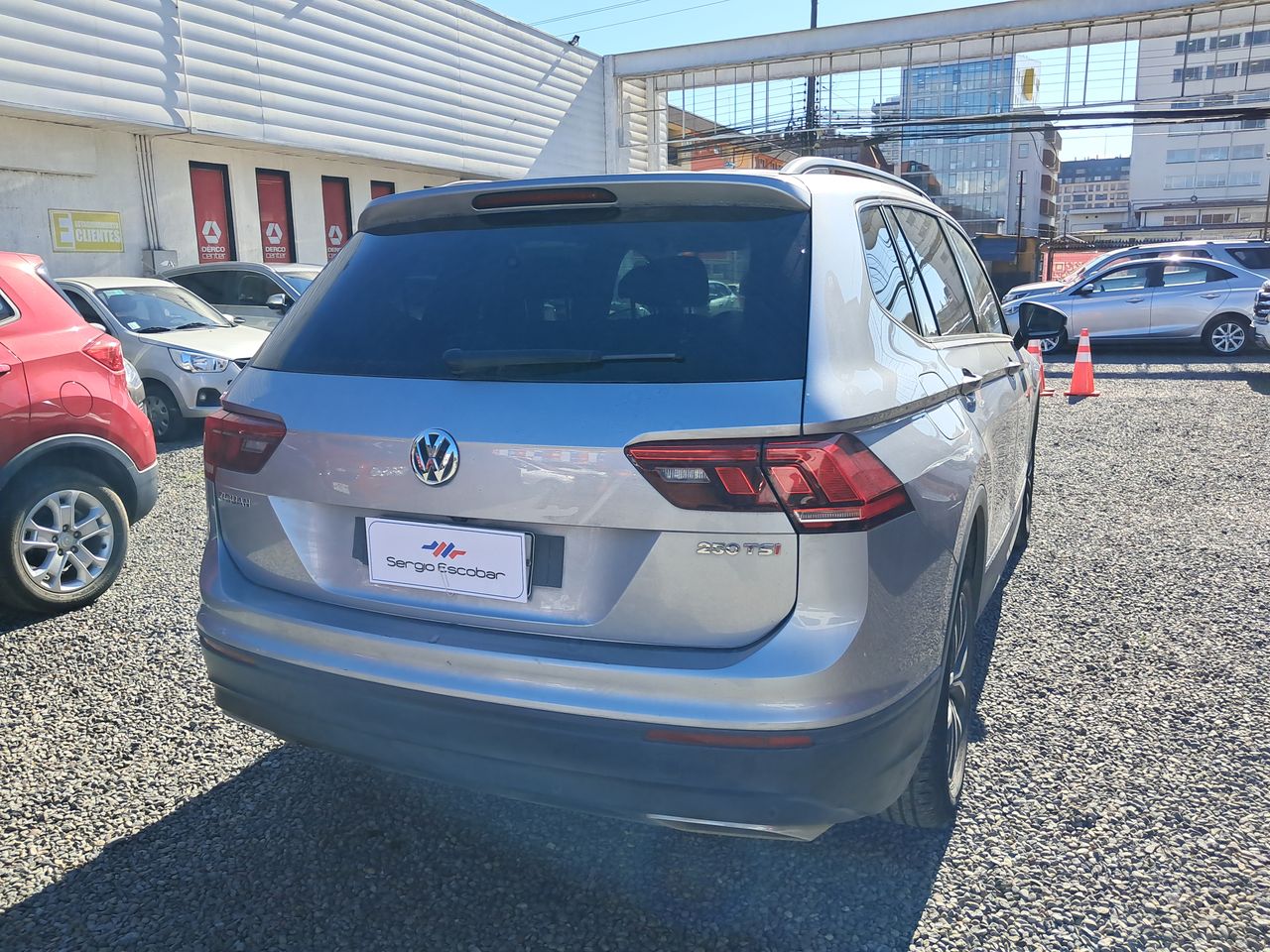 Volkswagen Tiguan Tiguan Tsi  1.4  Aut 2021 Usado en Usados de Primera - Sergio Escobar