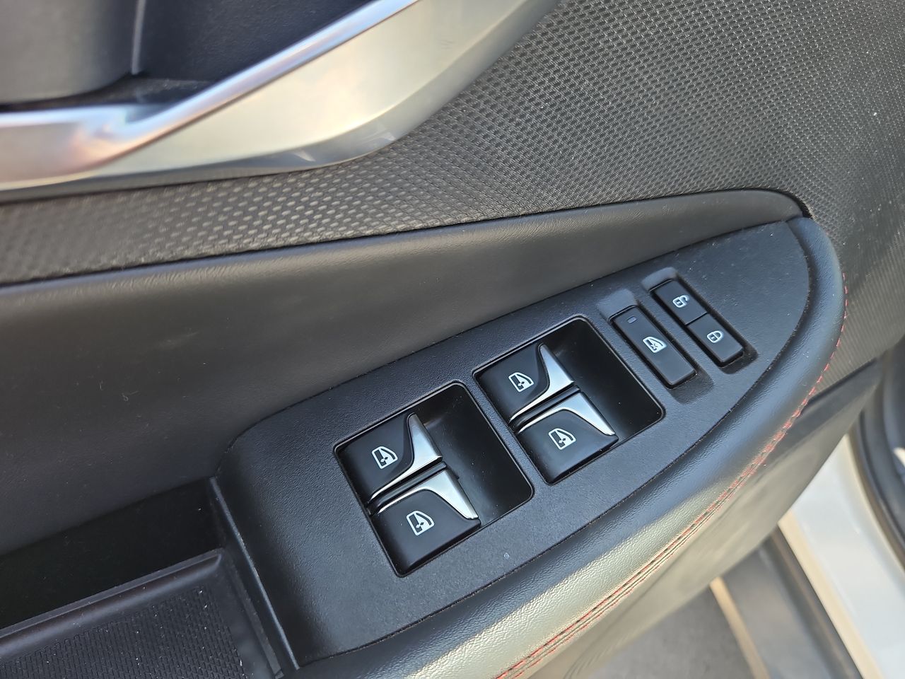 Changan Uni-t Unit Elite 1.5 Aut 2022 Usado en Usados de Primera - Sergio Escobar