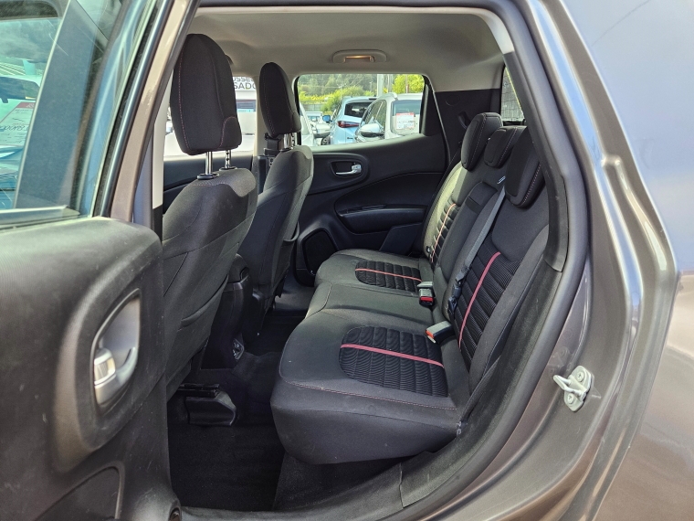Ram 1000 1000 Big Horn Dcab 1.8 Aut 2021 Usado en Rosselot Usados