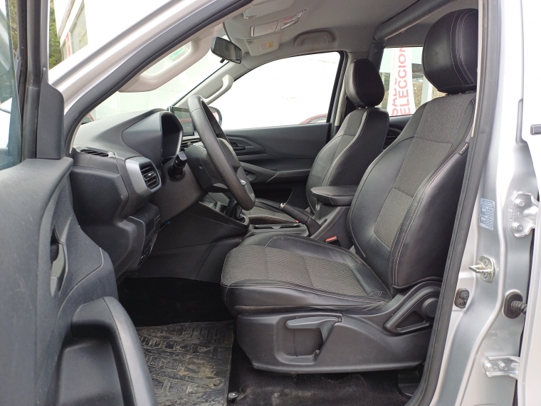 Peugeot Landtrek Landtrek Active Hdi 150 4x2 2023 Usado en Rosselot Usados