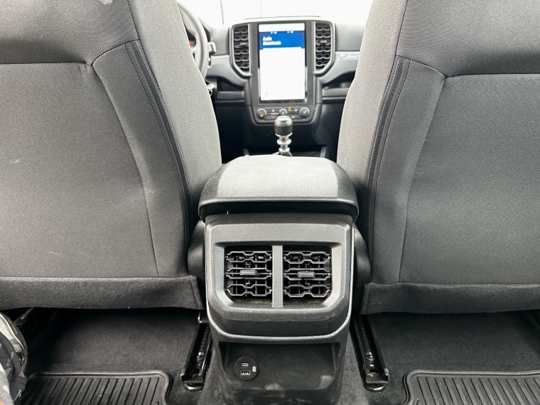 Ford Ranger — foto 18 de 19