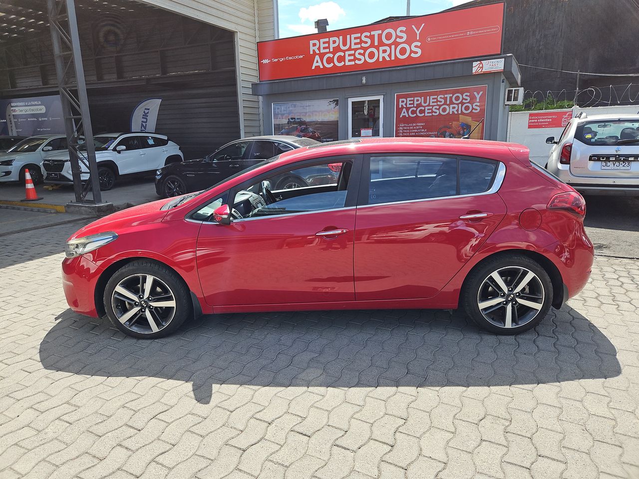 Kia Cerato Cerato 5 Hb 1.6  Aut 2019 Usado en Usados de Primera - Sergio Escobar