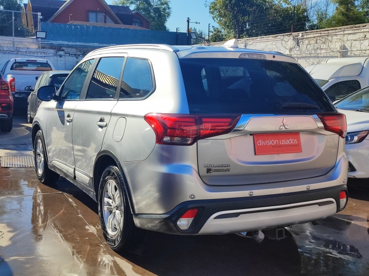 Mitsubishi Outlander Outlander Cvt 2.0 Aut 2019 Usado en Rosselot Usados Mitsubishi Outlander Outlander Cvt 2.0 Aut 2019 Usado en Rosselot Usados