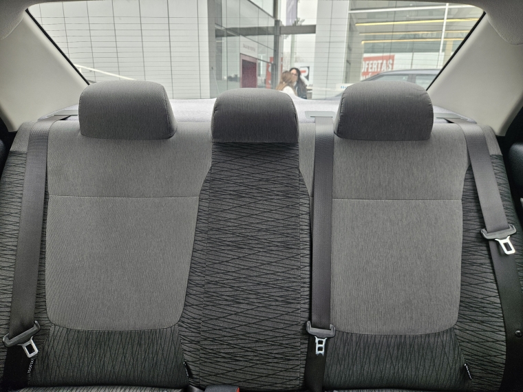 Kia Soluto Soluto Lx 1.4l 5mt G Ll Euro 6b - 2328 2024 Usado en Rosselot Usados
