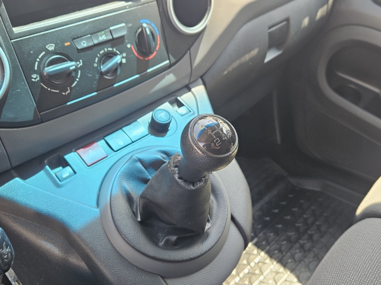 Peugeot Partner 1.6 Hdi Mt Ac 2018 Usado  Usado en Webautos.cl