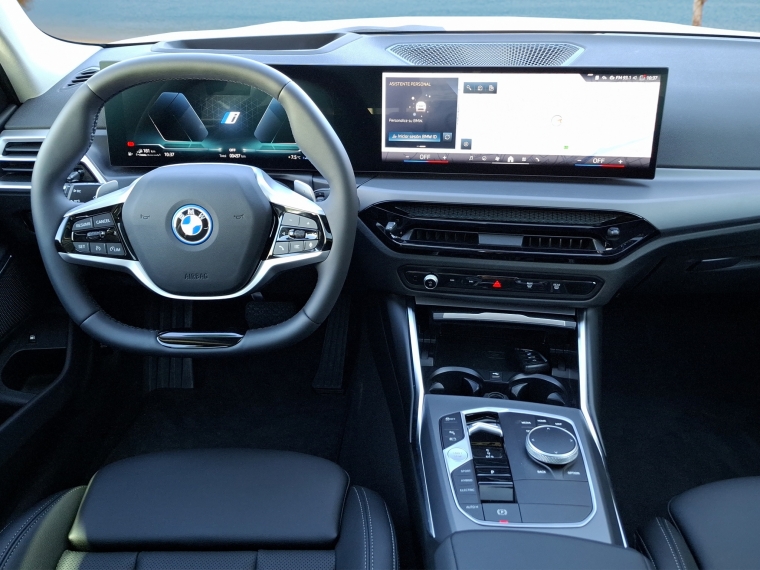 Bmw 330 E Berlina Dynamic 2026 Usado Usado en BMW Premium Selection Bmw 330 E Berlina Dynamic 2026 Usado Usado en BMW Premium Selection
