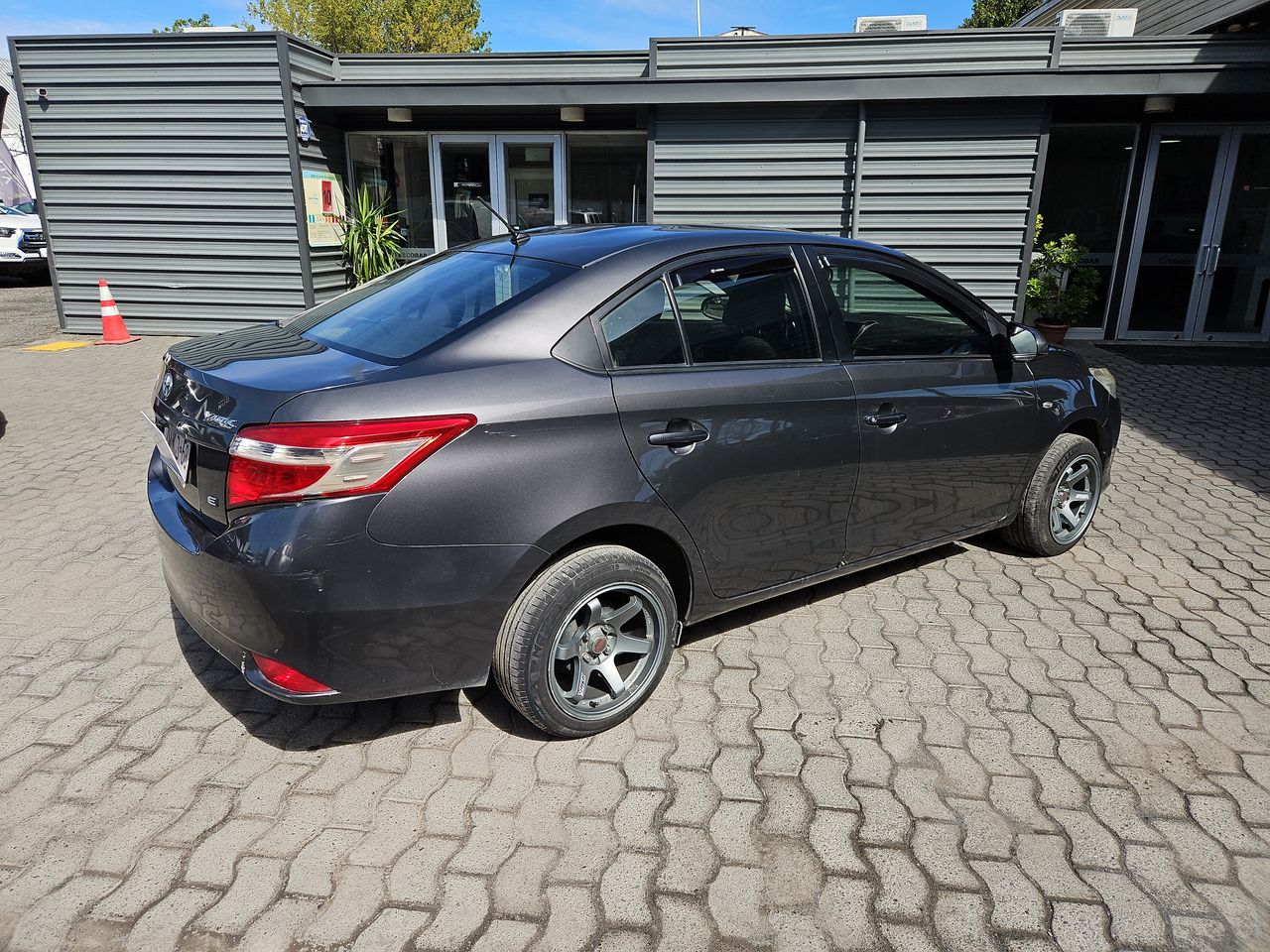 Toyota Yaris Yaris Gli 1.5 2017 Usado en Usados de Primera - Sergio Escobar