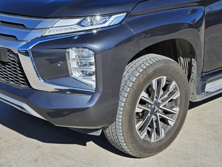 Mitsubishi Montero sport Montero Sport 4x4 3.0 Aut 2024 Usado en Rosselot Usados