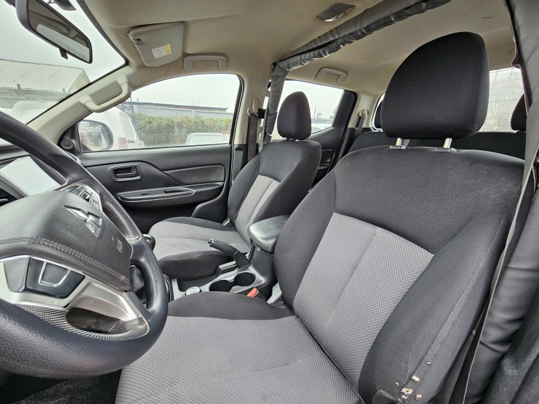 Mitsubishi L200 Katana Crt 4x4 2.4 2023 Usado  Usado en Autoselect Usados