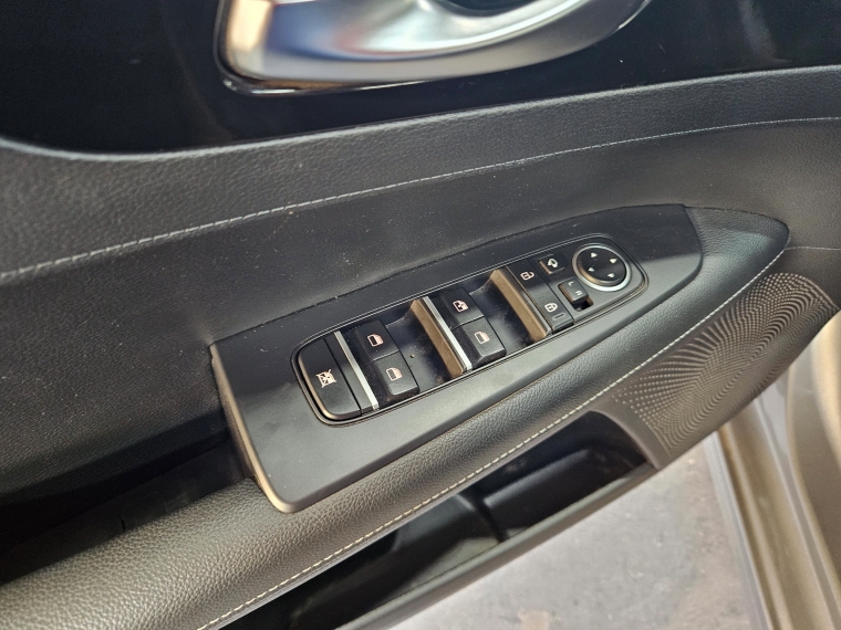 Kia Cerato Cerato Mpi 1.6 Aut 2023 Usado en Rosselot Usados