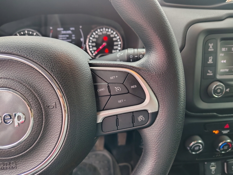 Jeep Renegade Renegade 1.8 2022 Usado en Rosselot Usados