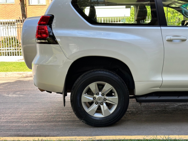 Toyota Land cruiser prado 4x4 2.7 At 2019 Usado en Autoadvice Autos Usados
