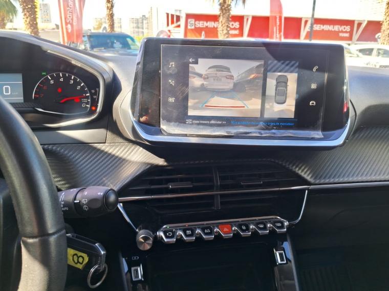 Peugeot 2008 1.2 Allure Pack Puretech 130 Mt 2021 Usado Usado en Webautos.cl Peugeot 2008 1.2 Allure Pack Puretech 130 Mt 2021 Usado Usado en Webautos.cl