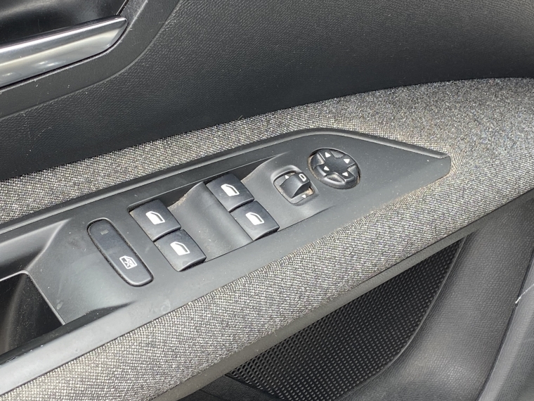 Peugeot 3008 3008 Active Bluehdi 1.5 2019 Usado en Rosselot Usados