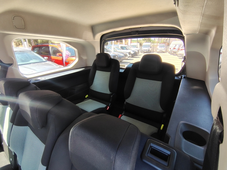 Citroen Multispace Berlingo Multispace Bluehdi Xl 1.5 2021 Usado en Rosselot Usados