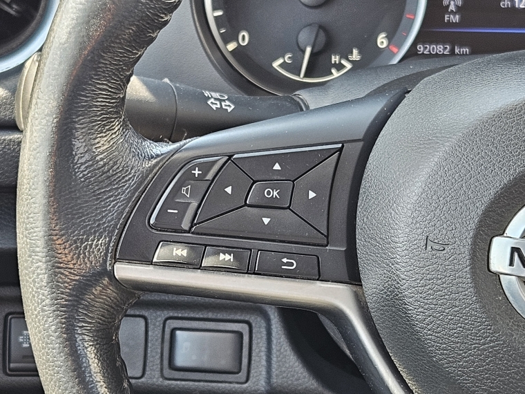 Nissan Navara D Cab  Mt 4x4 2.3 2022 Usado  Usado en Autoselect Usados