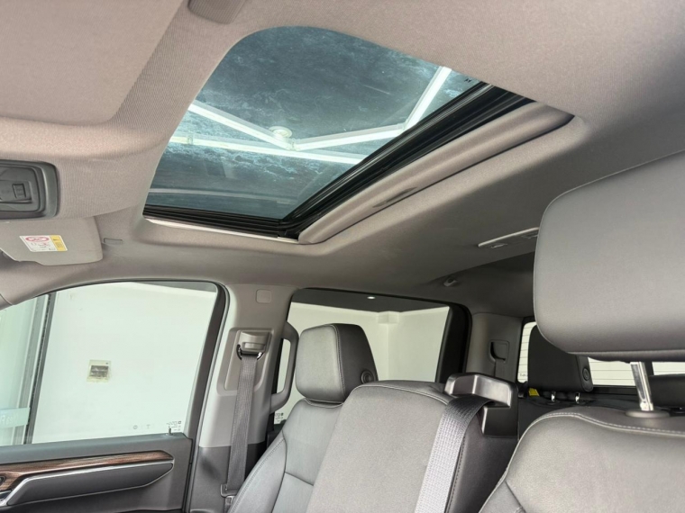 Chevrolet Silverado 5.3 Auto Lt Trail Boss Dc 4wd R 2024 Usado en Automotriz Olea Flaño