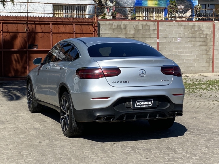 Mercedes benz Glc 250 2.1 D At 4x4 Diesel 2017 Usado  Usado en Kovacs Usados
