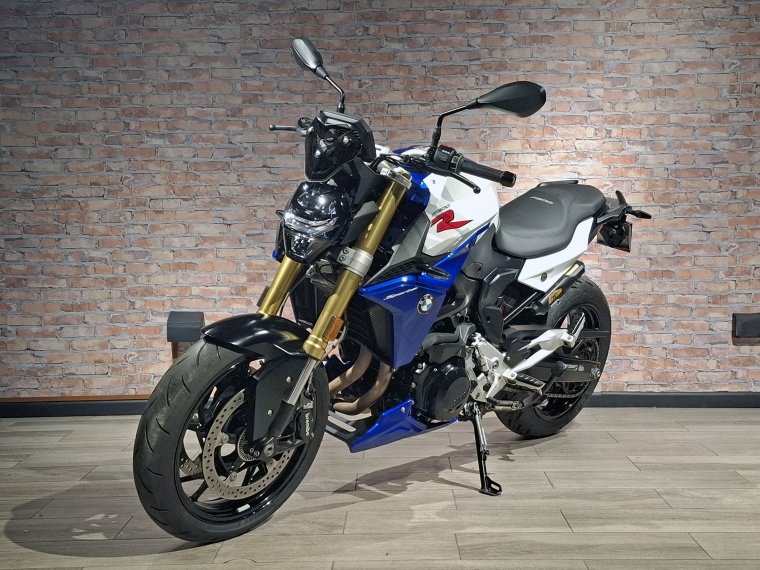 Bmw F 900 r . 2023 Usado en BMW Premium Selection