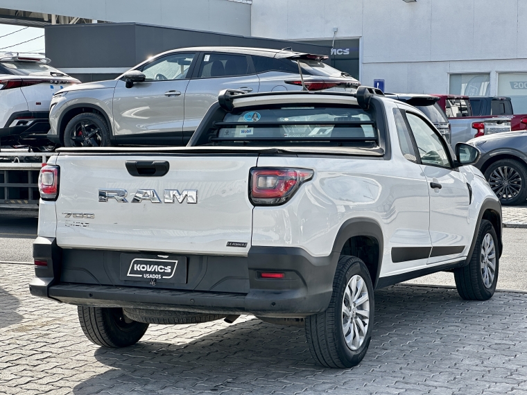 Ram 700 700 Slt Cs 1.4 2023 Usado  Usado en Webautos.cl