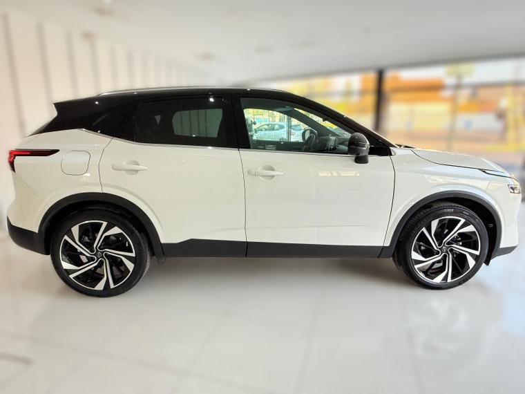 Nissan Qashqai Turbo 4x4 1.3 Exclusive 2025 Usado en Automotriz Olea Flaño