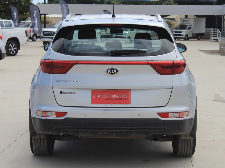 Kia Sportage Sportage Lx 2.0l Gsl 6mt 2wd 4x2 - 1690 2016 Usado en Rosselot Usados