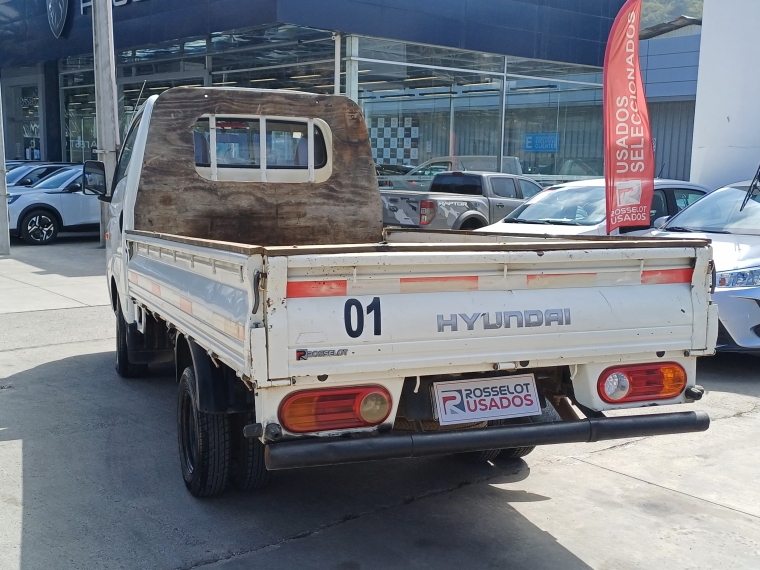 Hyundai Porter Porter Hr Std 2.5 Crdi A2 Cabina Simple 2015 Usado en Rosselot Usados