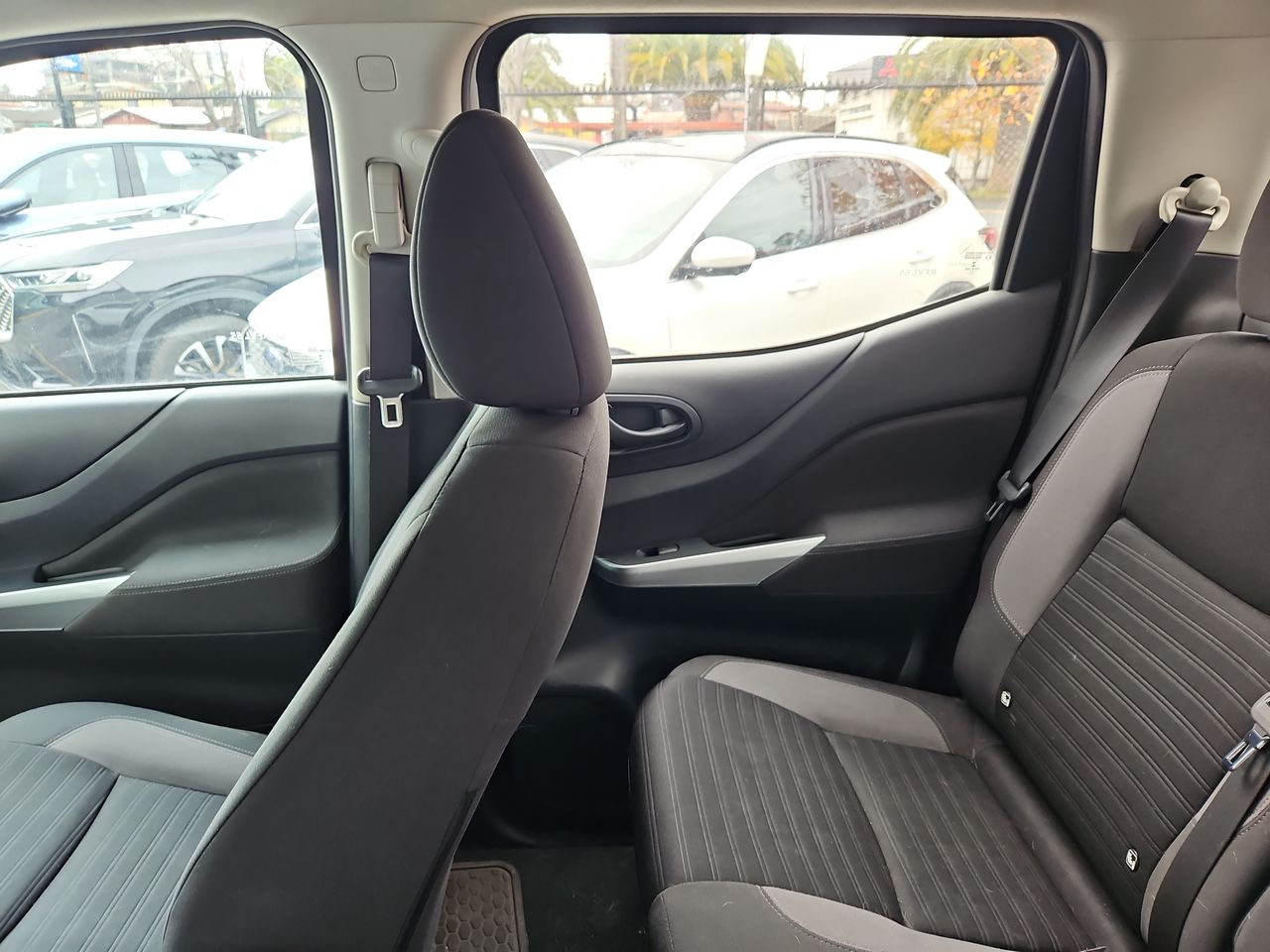 Nissan Navara Navara D Cab 2.3 2022 Usado  Usado en Webautos.cl