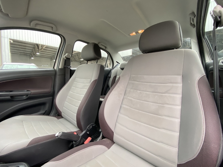Volkswagen Voyage 1.6 Highline At 2022 Usado  Usado en Kovacs Usados