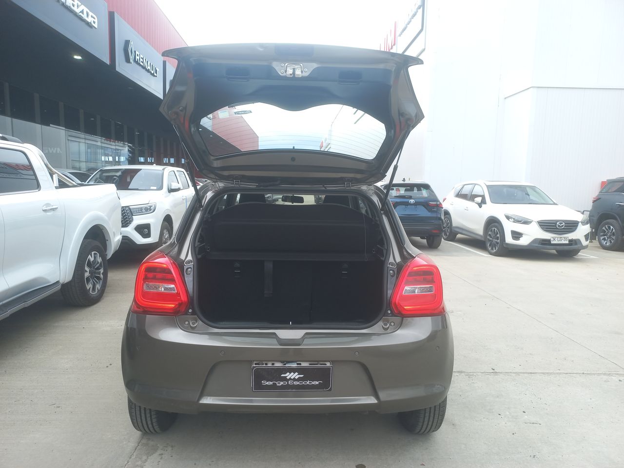 Suzuki Swift Swift 2wd 1.2  Aut. 2025 Usado en Usados de Primera - Sergio Escobar