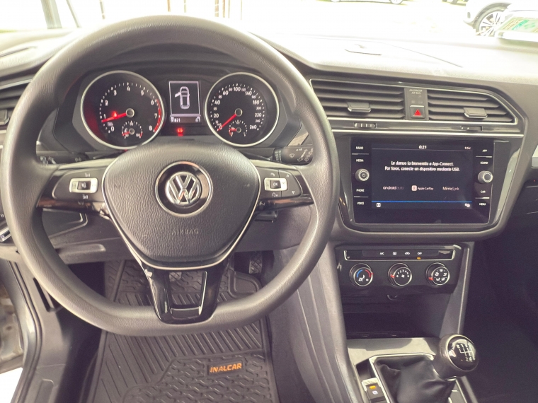 Volkswagen Tiguan Trendline 1.4 Turbo Mt 7a 2018 Usado en Automotriz Olea Flaño
