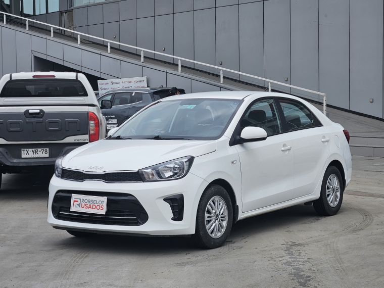Rosselot División Usados KIA SOLUTO SOLUTO LX 1.4L 5MT G LL EURO 6B - 2328 2024 KIA SOLUTO SOLUTO LX 1.4L 5MT G LL EURO 6B - 2328 2024