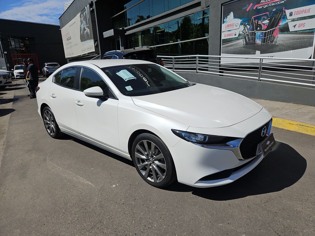 Mazda 3 3 Sedan 2.0 2023 Usado Usado en Webautos.cl Mazda 3 3 Sedan 2.0 2023 Usado Usado en Webautos.cl