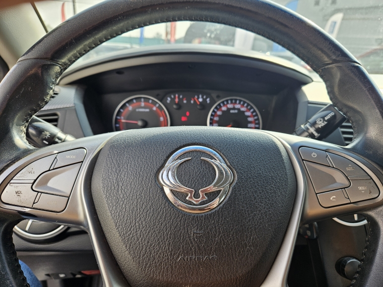 Ssangyong Actyon sport Actyon Sport 4x2 2.0 Mt 2015 Usado en Rosselot Usados