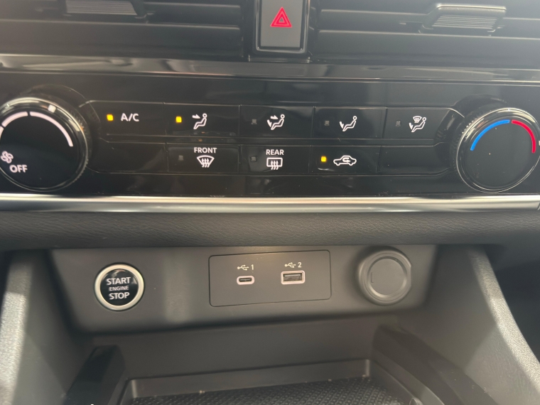 Nissan X-trail 4x2 7p Cvt 2.5 2023 Usado en Automotriz Olea Flaño