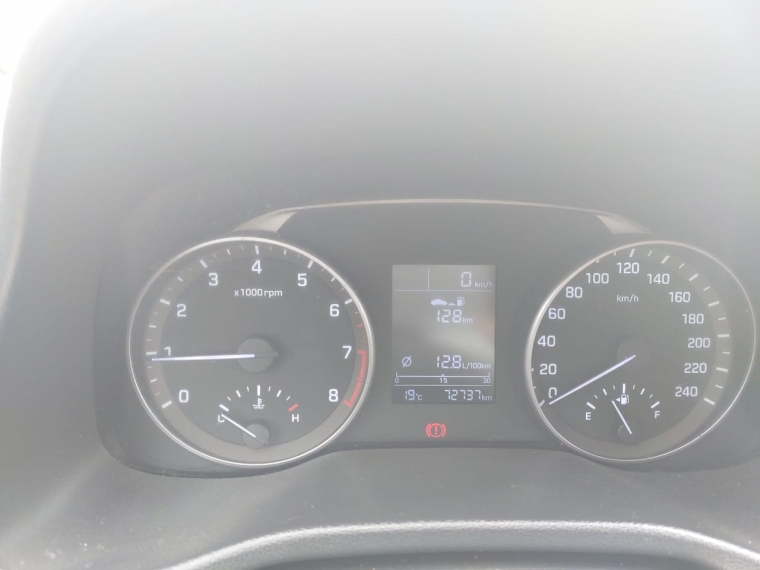 Hyundai Elantra Gl 1.6 2017  Usado en Curifor Usados - Promociones Hyundai Elantra Gl 1.6 2017  Usado en Curifor Usados - Promociones