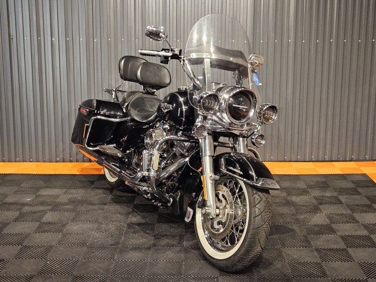 HARLEY-DAVIDSON ROAD KING Classic 107 2017
