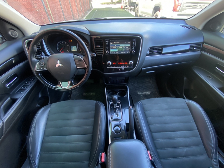 Mitsubishi Outlander Outlander Cvt 2.0 Aut 2022 Usado en Rosselot Usados