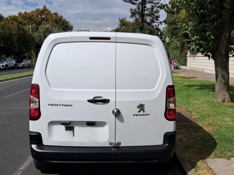 Peugeot Partner Blue Hdi 1.5 2024  Usado en Autos