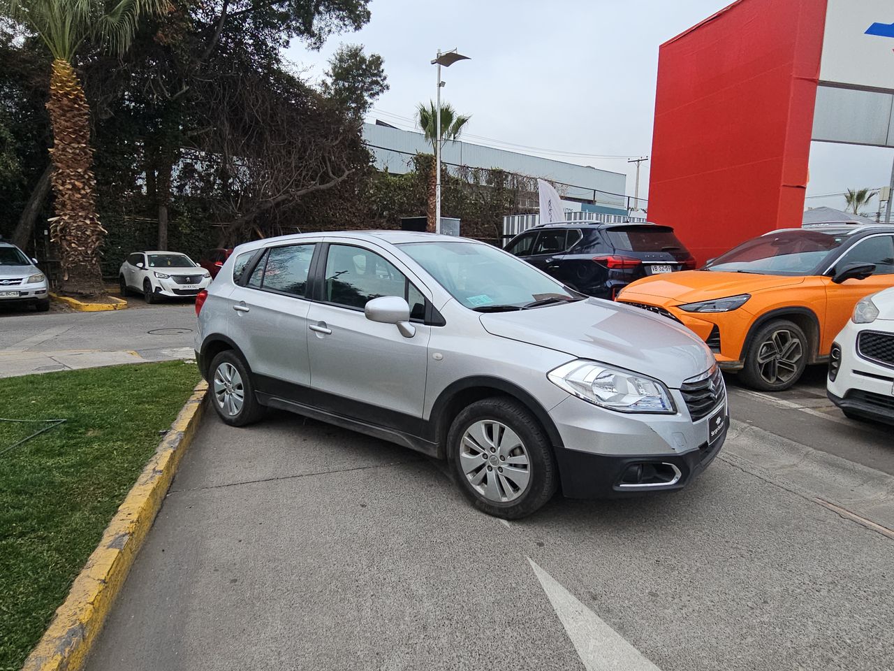 Suzuki S cross S Cross Gl Hb 1.6 2016 Usado Usado en Webautos.cl Suzuki S cross S Cross Gl Hb 1.6 2016 Usado Usado en Webautos.cl