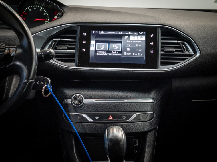 Peugeot 308 1.2 Active Pack Puretech Hb Mt 5p 2017 Usado  Usado en Pompeyo