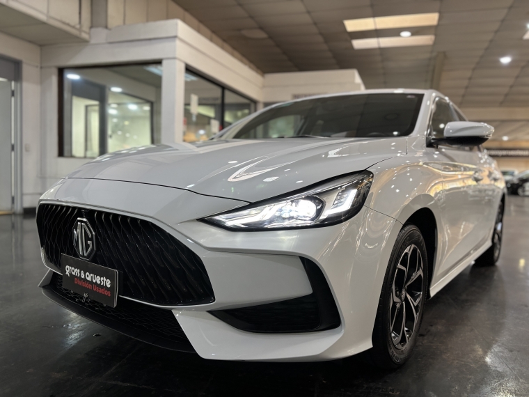Mg Com 1.5l Cvt Ac 2023  Usado en Grass & Arueste