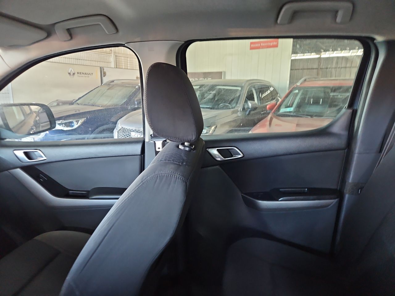 Mazda Bt-50 New Bt 50 Dcab Sdx 4x4 3.2 Aut 2018 Usado en Usados de Primera - Sergio Escobar