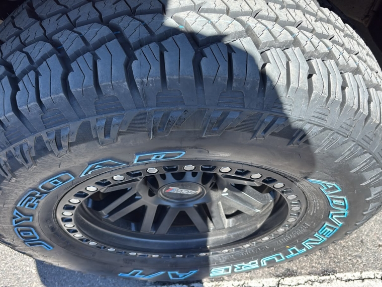 TOYOTA HILUX  Dcab DX 4x4 2.4cc - imagen 12