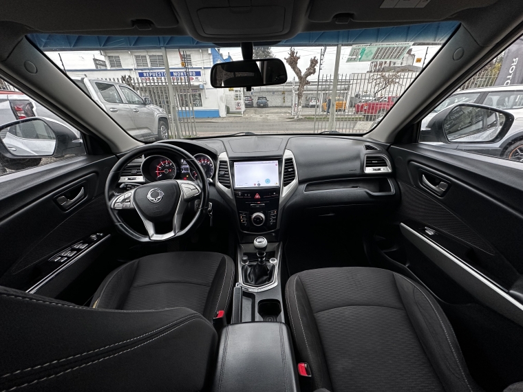 Ssangyong Tivoli Tivoli Gas 4x2 1.6 Mt Tv1010 2017 Usado en Rosselot Usados
