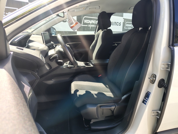 Peugeot 3008 1.2 Active Pack Puretech 130 Mt 2022 Usado  Usado en Kovacs Usados