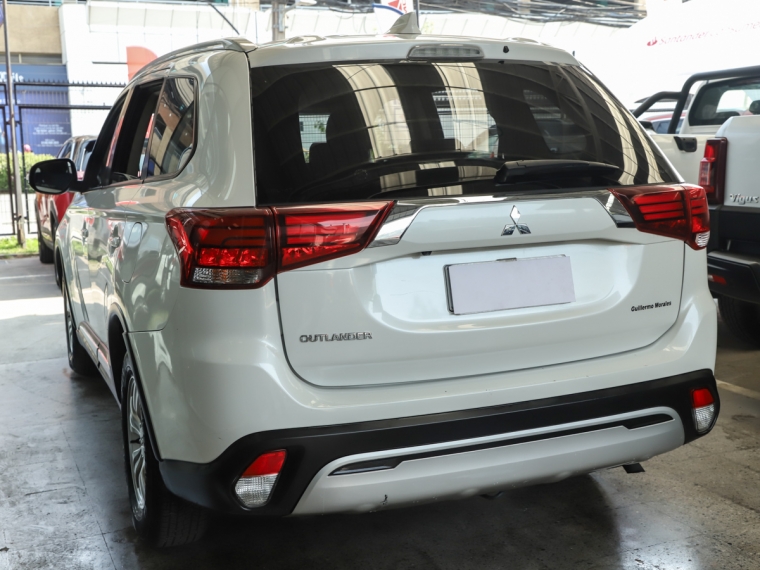 Mitsubishi Outlander 2.0 2023  Usado en Guillermo Morales Usados